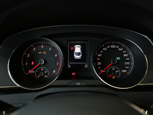 2019款330TSI 魅颜版 国VI 仪表