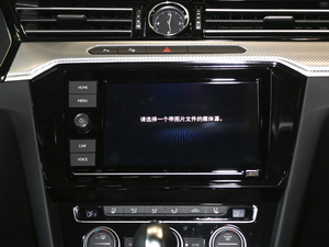 2019款330TSI 魅颜版 国VI 中控台显示屏