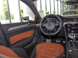 2019款330TSI 魅颜版 国VI 中控区