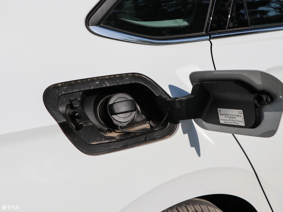 2019�����v 200TSI DSG���m�� ��V