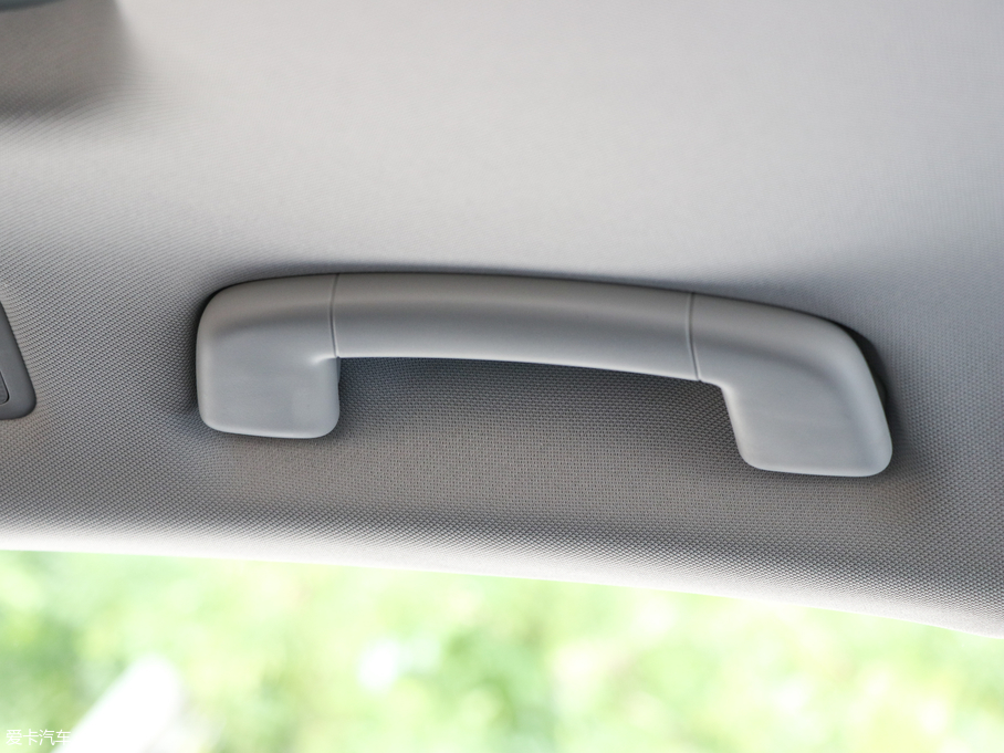 2019�����v 200TSI DSG���m�� ��V