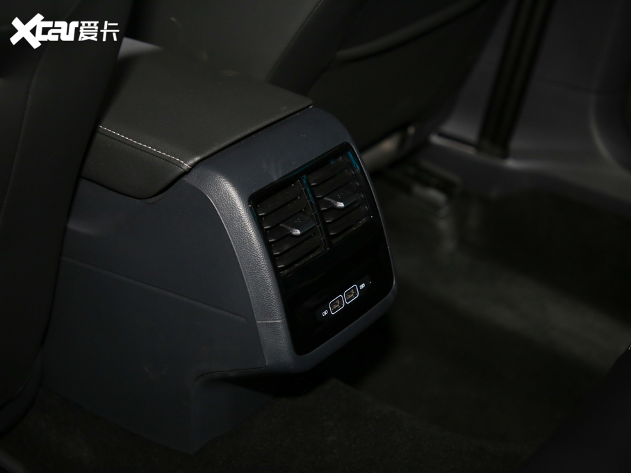 2019v 280TSI DSG R-Line (gu)VI