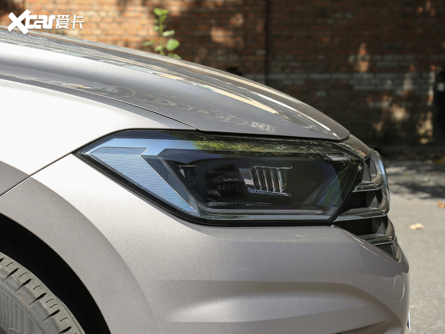 2019v 200TSI DSGm VI