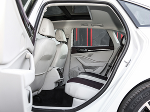 2019款280TSI DSG旗舰型 国V 后排空间