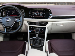 2019款280TSI DSG旗舰型 国V 中控台