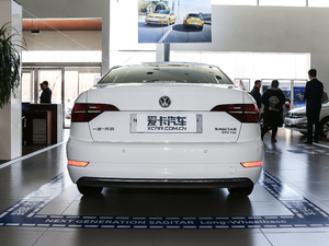 2019款280TSI DSG舒适型 国V 正后	