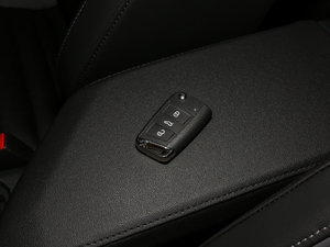 2019款280TSI DSG舒适型 国V 车钥匙