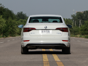 2019款200TSI DSG舒适型 国V 正后	