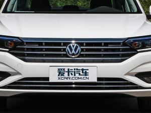 2019款200TSI DSG舒适型 国V 中网