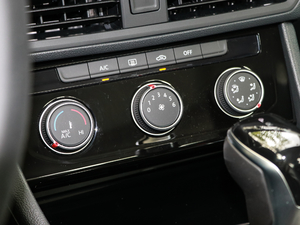 2019款200TSI DSG舒适型 国V 空调调节