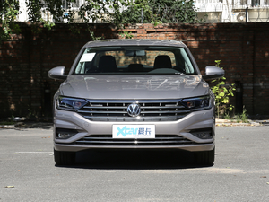 2019款200TSI DSG舒适型 国VI 正前