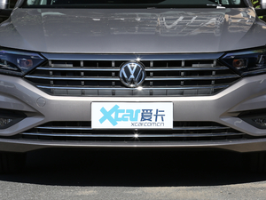 2019款200TSI DSG舒适型 国VI 中网