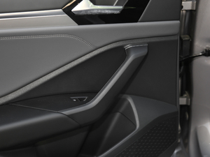 2019200TSI DSGm VI g