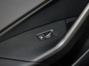 2019200TSI DSGm VI g