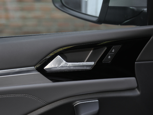 2019200TSI DSGm VI g