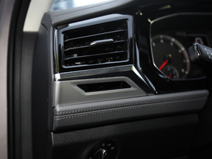 2019200TSI DSGm VI g