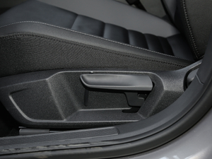 2019200TSI DSGm VI {{(dio)(ji)