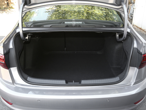 2019200TSI DSGm VI g