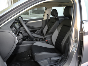 2019200TSI DSGm VI {