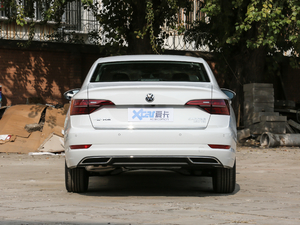 2019款280TSI DSG豪华型 国VI 正后	