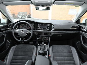 2019款280TSI DSG豪华型 国VI 内饰全景