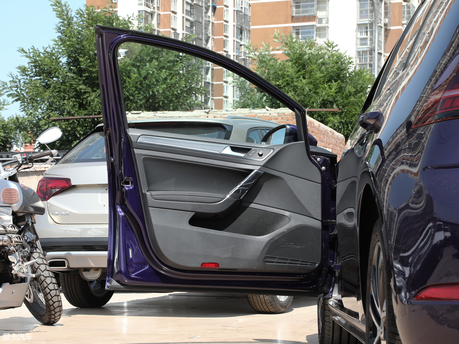 2019ߠ 280TSI DSG R-Line VI