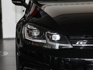 2019280TSI DSG R-Line V ^