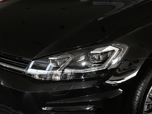 2019280TSI DSG R-Line V ^