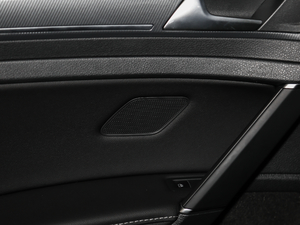 2019280TSI DSG R-Line V g