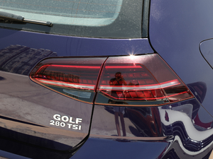 2019280TSI DSG R-Line (gu)VI (x)(ji)^