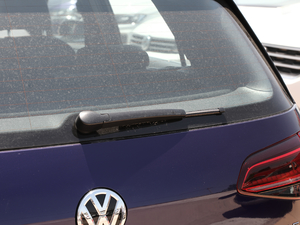 2019280TSI DSG R-Line VI ^