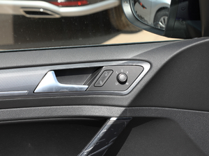 2019280TSI DSG R-Line VI g