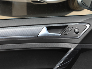 2019280TSI DSG R-Line VI g