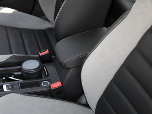 2019280TSI DSG R-Line VI 