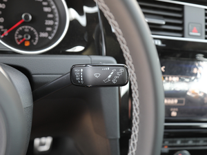 2019280TSI DSG R-Line VI п؅^