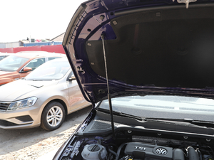 2019280TSI DSG R-Line VI 