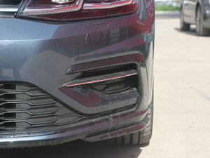 2019280TSI DSG R-Line VI ^