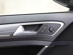 2019280TSI DSG R-Line VI g