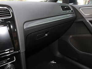 2019280TSI DSG R-Line VI g