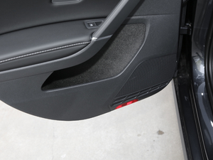 2019280TSI DSG R-Line VI g