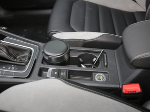 2019280TSI DSG R-Line VI п؅^