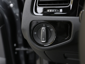 2019280TSI DSG R-Line VI п؅^