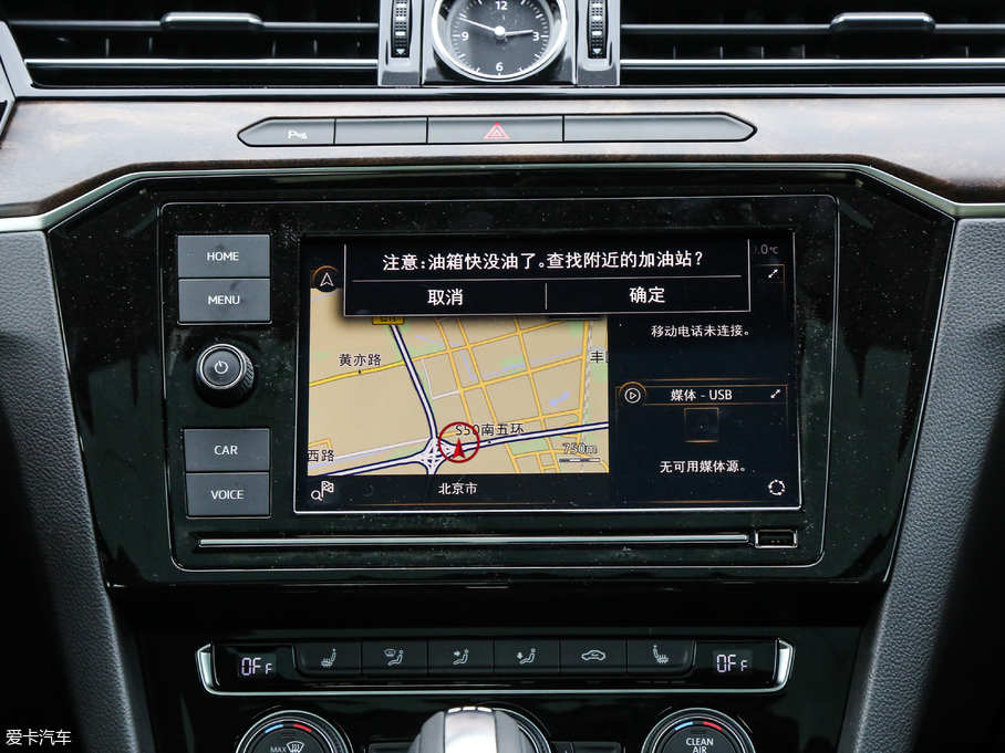 2019~v 330TSI DSG A (gu)V