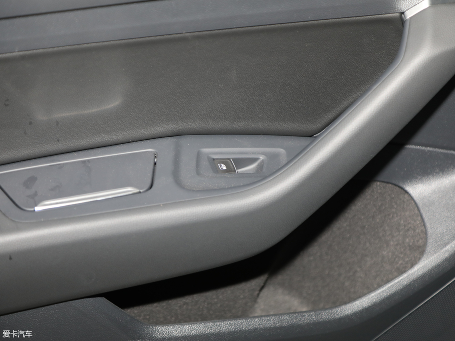 2019~v 280TSI DSG I V