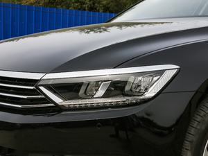 2019330TSI DSG A V (x)(ji)^