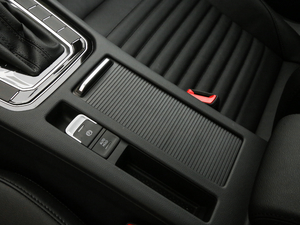 2019330TSI DSG A V g