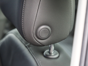 2019330TSI DSG A V g