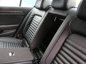 2019330TSI DSG A V g