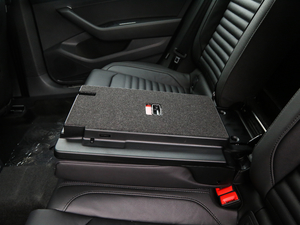 2019330TSI DSG A V g