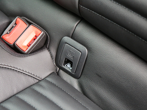 2019330TSI DSG A V g